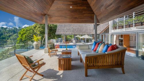 Ban Nakhale Villa | Experience Luxury at Villa Lomchoy with Oceanfront Views