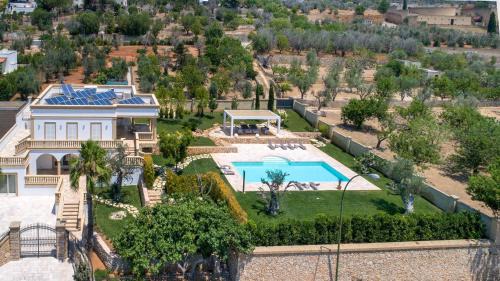 Parabita Villa | Relax at Villa Loran by BarbarHouse with Pool & Pet-Friendly