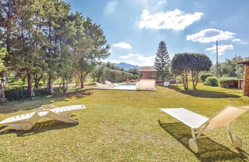 Villa Grazia di Carini Villa | Villa Lorella - Relax by the Pool in a Pet-Friendly Retreat