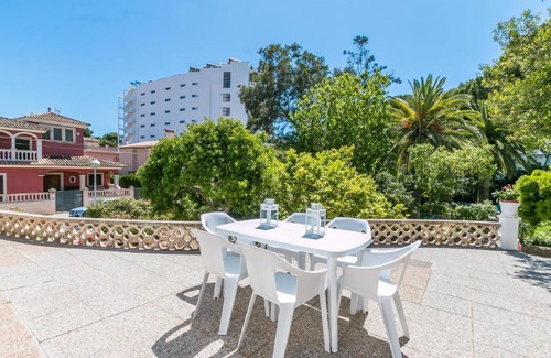Les Meravelles Villa | Oceanfront Retreat at Villa los Brezos - 4-Star Comfort