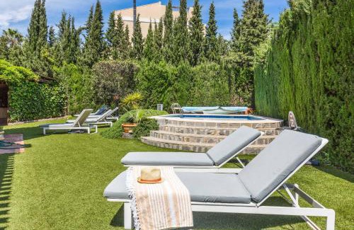 Diputacion de Rincon de San Gines Villa | Villa Los Naranjos 7: Family-Friendly Retreat with Pool