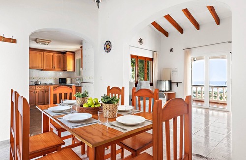 Sant Jaume Mediterrani Villa | Villa Los Pinos by Escape Home