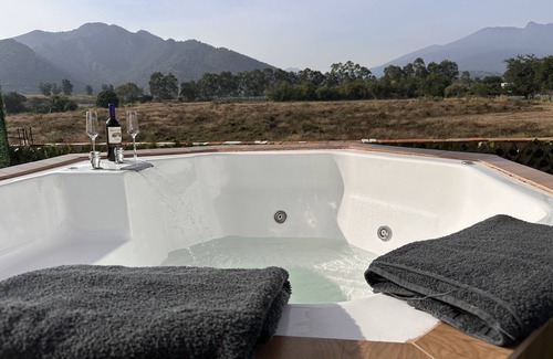 El Arenal Villa | Relaxing Villa los Toronjos: Your Perfect Getaway Awaits