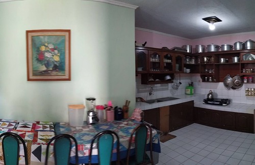 Cipanas Villa | Villa Lot 5: Spacious Lake View Retreat for Families