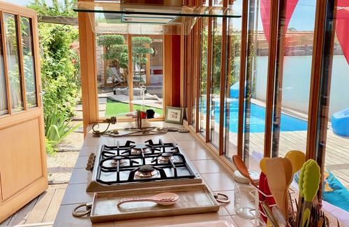 Libourne Villa | Villa Lotus Libourne: Ocean View with Private Pool Paradise