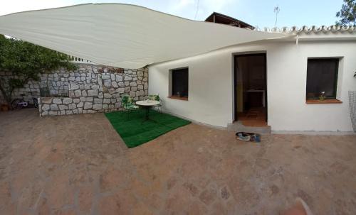 Pinos de Alhaurin House | Explore Villa Lucía: Top-Rated Stay with Inviting Pool
