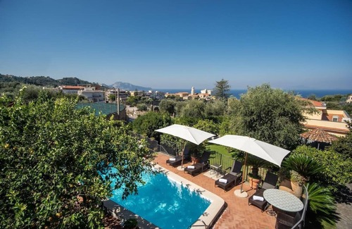 Massa Lubrense Villa | Villa Lucia: Family-Friendly Retreat for Memorable Getaways