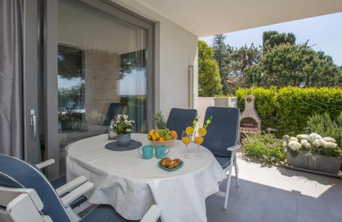Đuba Apartment | Oceanfront Villa Lucia Umag: Guest Rated 9.7/10