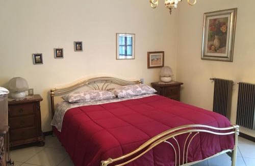 Gorle House | Villa Luisa: Exceptional Stay with Family and Pets Welcome