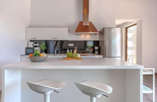 Sveti Petar u Sumi Villa | Relax at Villa Luna Bianca: Pool, Hot Tub & Family Friendly