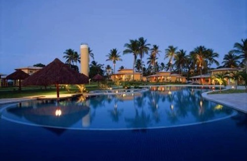 Tibau do Sul House | Elegant Villa 3 Master with Jacuzzi Overlooking Praia Pipa