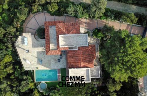 Cavaliere Villa | Villa luxueuse pour 10 personnes à Cavalaire-sur-Mer avec piscine et jacuzzi à 30 minutes de St TROPEZ