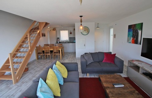 Barr Villa | Elegant Villa with Ensuite, Terrace & Breakfast - 9.6 Rating
