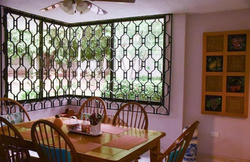 Mamatoco House | Villa Luz: Rated 10/10 with Pet-Friendly Amenities