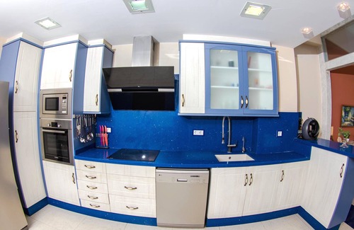 La Malva-rosa House | Villa Luz: Family-Friendly Haven by Malvarrosa Beach