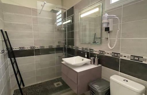 Sainte-Anne Villa | Welcoming Villa Lyséridia in Sainte-Anne with Pool