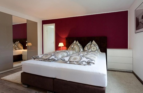 Ossiach Apartment | Villa Müller Turmfalke: Oceanfront Getaway with Pet-Friendly Amenities
