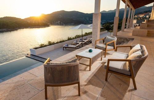 Stikovica Villa | Discover Villa M - Oceanfront Retreat in Dubrovnik
