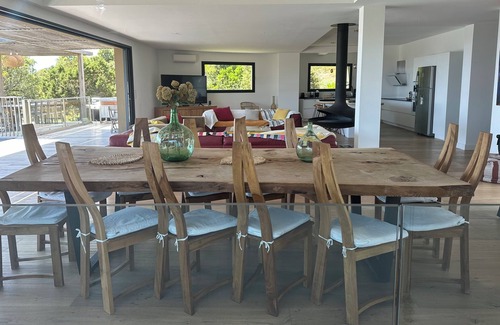 Pianotolli-Caldarello House | Villa MEREMAKI: Heated Pool & Breathtaking Sea Views