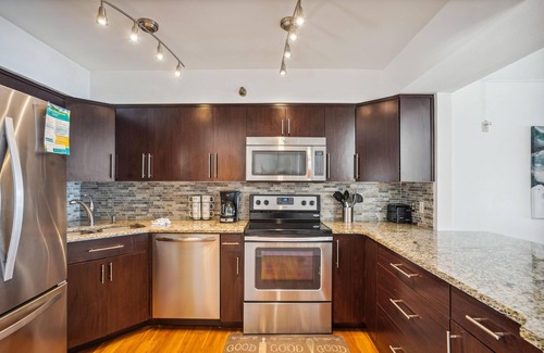 Madeira Beach Condo | Villa Madeira 505 - Premier