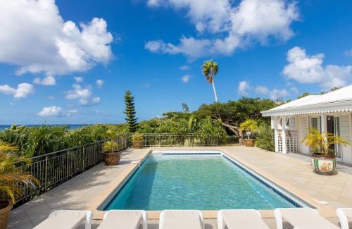Les Terres Basses Villa | Discover Villa Madras: Family-Friendly Oasis with Pool
