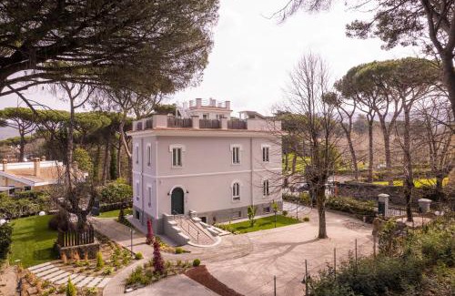 Grottaferrata House | VILLA MADRE Suites e Private Spa