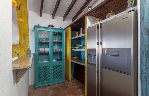 Competa Villa | Villa "Madre Tierra" with Pool, Hot Tub & Mountain Views