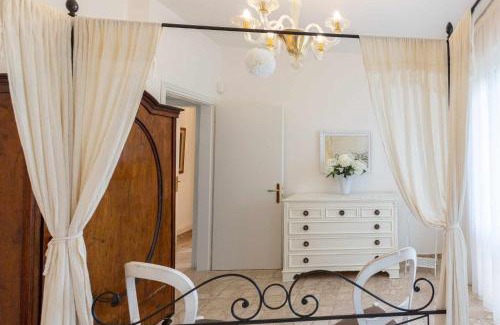 Ca' Savio House | Discover Villa Magnolia: Family-Friendly 4-Star Retreat