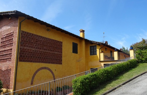 Capannori Villa | Villa Magnolia - Rated 10/10 with Private Pool & Spa
