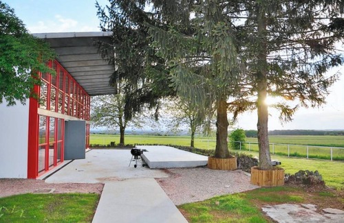 Doncourt-les-Conflans Villa | Experience Villa 'Maison Le Corbusier': Mountain Views & Terrace