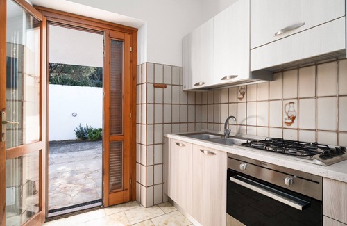 Maiorca Villa | Villa 'Maiorca': Oceanfront Retreat with Private Terrace