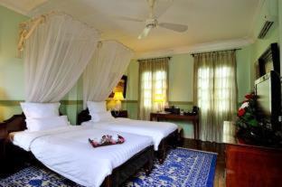 Luang Prabang Resort | Discover Villa Maly Boutique Hotel: 4-Star Comfort Awaits