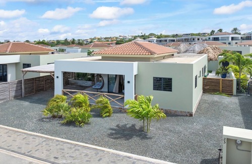 Pietermaai District House | Villa Mambo Paradise, Mambo Beach