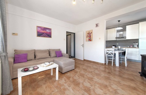 Skradin House | Cozy Retreat at House Manda Adriatic - Oceanfront Bliss