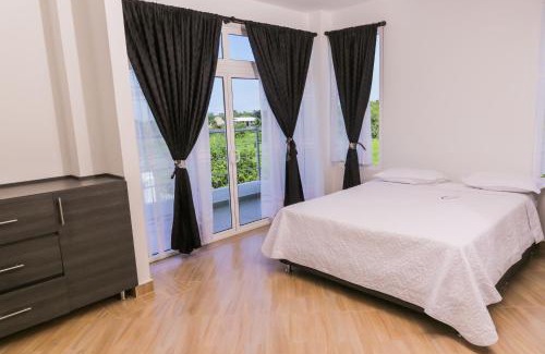 Santa Veronica Villa | Villa Mandalay: 4-Star Retreat with Pool and Family Fun
