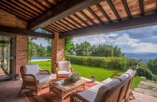 Arezzo Villa | Villa Mandorla: Private Pool Retreat for Family Getaways