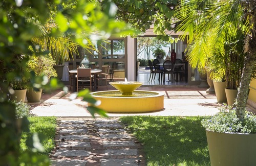 Buzios House | Experience Villa Manguinhos: Oceanfront Bliss Awaits