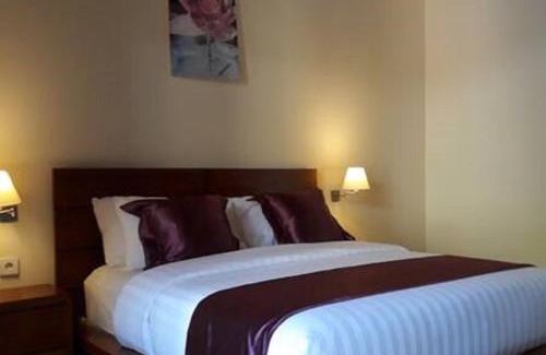 Senggigi Villa | Inviting Villa Mantika: 4-Star Stay with Private Pools