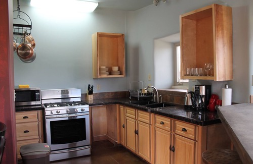 Pinyon Crest Villa | Eco-Friendly Villa Manzanita: Coachella Packages Await