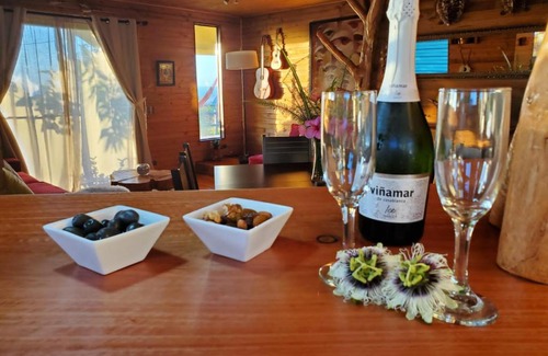 Hanga Roa Villa | Oceanfront Maori Villa with Breathtaking Views - 9.8/10