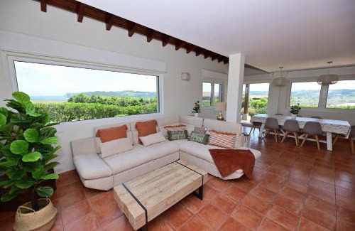 Ribamontan al Mar Villa | Oceanfront Villa & Mar Langre Beach - Rated 10/10 by Guests