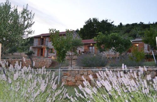 Seline House | Villa Mara: Secluded Retreat with Breathtaking Views