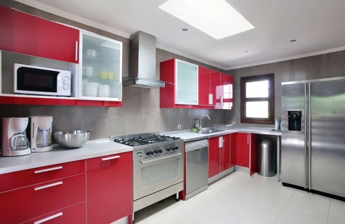 Urbanizacion el Rosario Villa | Villa Marbella: Family-Friendly Retreat with Private Pool