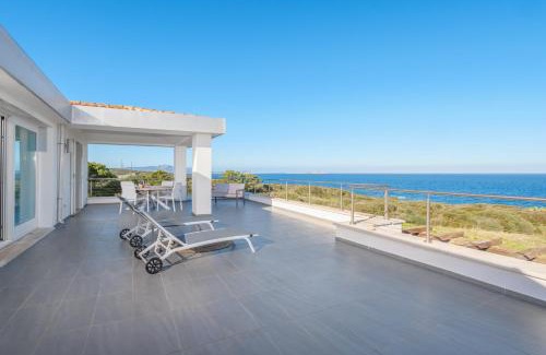 Golfo Aranci Apartment | Villa Marconi Apartment 12a: Family-Friendly Retreat