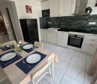 El Algar House | Villa Mare: 2-Bedrooms with Pool & Direct Park Access