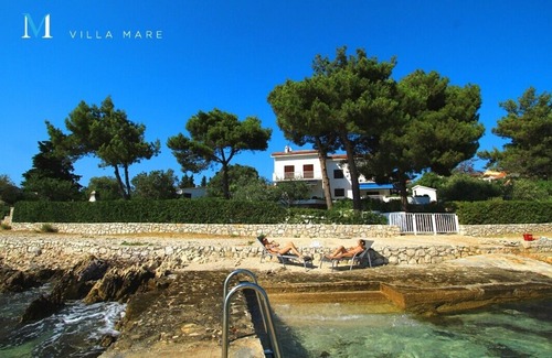 Seget Vranjica Villa | Villa Mare: Oceanfront Retreat with Pool & Spa in Vranjica