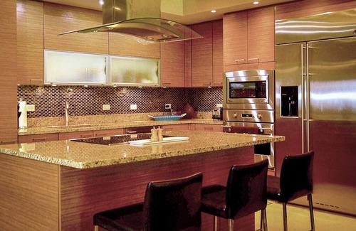 Herreras Apartment | Villa Margarita: 4-Star Paradise with Ocean Views & Spa