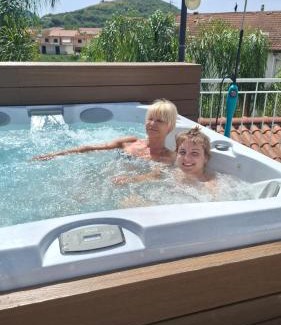 Agropoli House | Villa Margot: Guest Rated 9.7 with Oceanfront Amenities