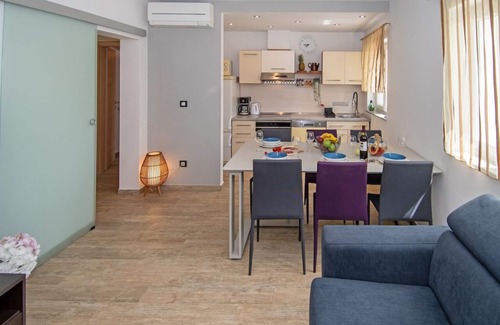 Medulin House | Villa Mari: Exceptional Stay in Medulin with Spa & Breakfast