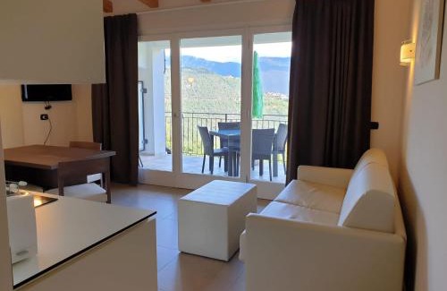 Voiandes Apartment | Villa Maria: Pet-Friendly Oceanfront Retreat with Great Reviews